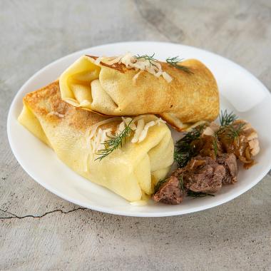 Beef & Cheese & Onion Crepe Rolls
