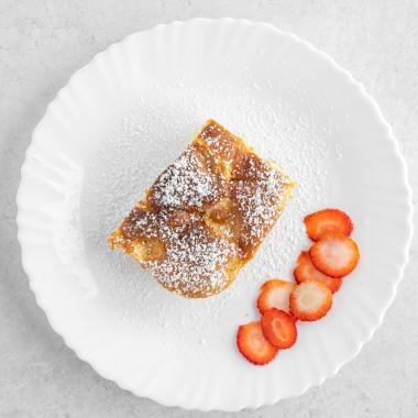 Sharlotka Apple Cake