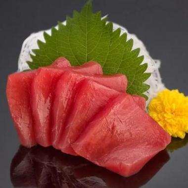 Maguro sashimi