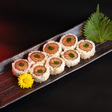 Salmon roll