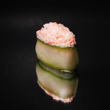 Scallop tartare gunkan